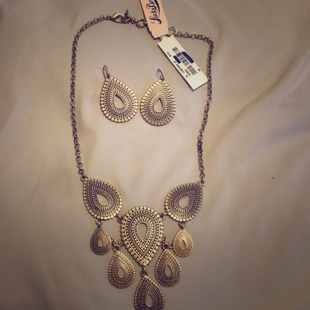 Gold metal necklace and earrings